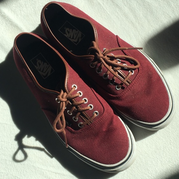 vans era black brown leather trim